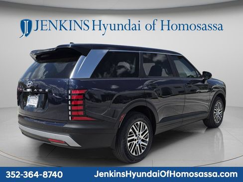 New 2026 Hyundai Palisade SE FWD image 3