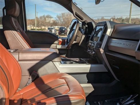 Used 2022 Ford F250 King Ranch w/ King Ranch Ultimate Package image 38