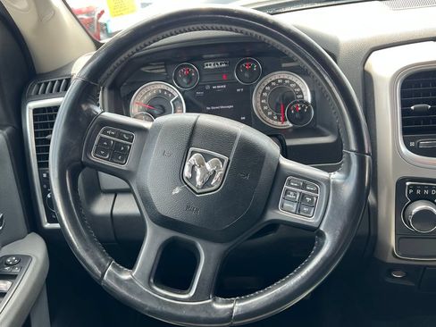 Used 2017 RAM 1500 Big Horn RWD image 29