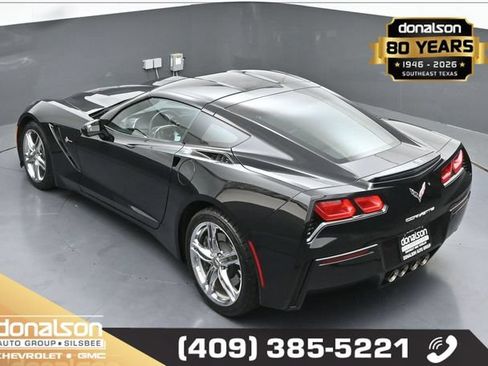 Used 2016 Chevrolet Corvette Stingray Coupe RWD image 15