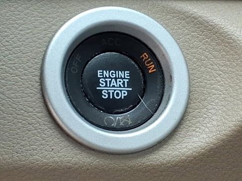 Used 2018 RAM 2500 Laramie image 21