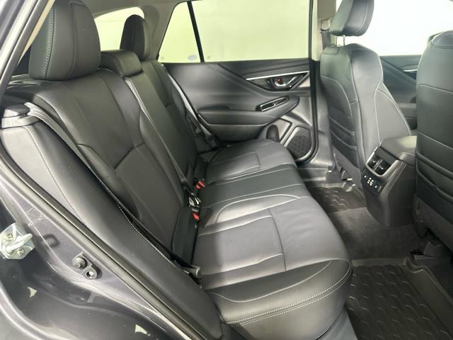 Used 2025 Subaru Outback Limited AWD/4WD image 24