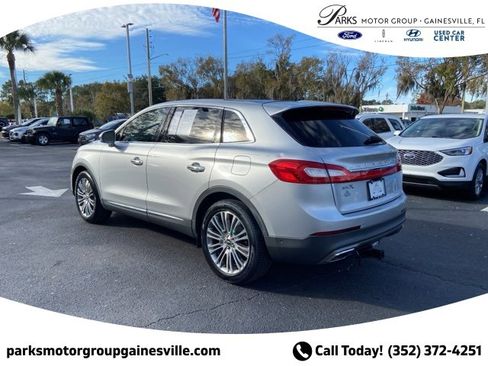 Used 2017 Lincoln MKX Reserve image 6