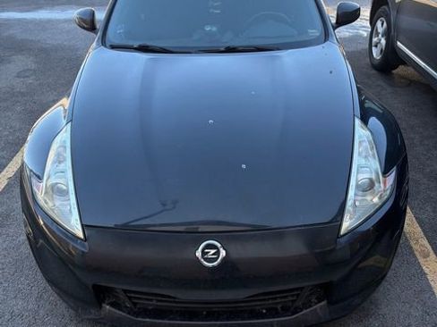 Used 2013 Nissan 370Z Roadster image 14
