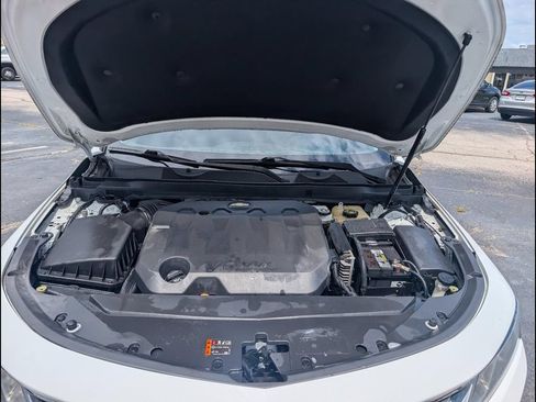 Used 2020 Chevrolet Impala LT FWD image 22