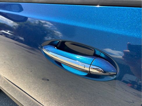 Used 2021 Buick Encore GX Select image 15