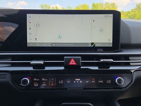 New 2026 Kia Sportage SX Prestige AWD/4WD image 10