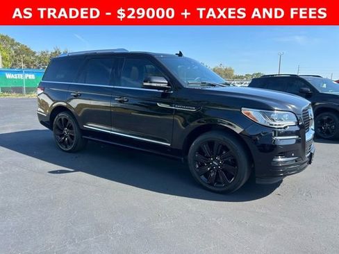 Used 2023 Lincoln Navigator Reserve w/ Monochromatic Package image 1