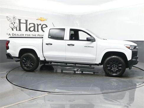 New 2026 Chevrolet Colorado W/T image 27