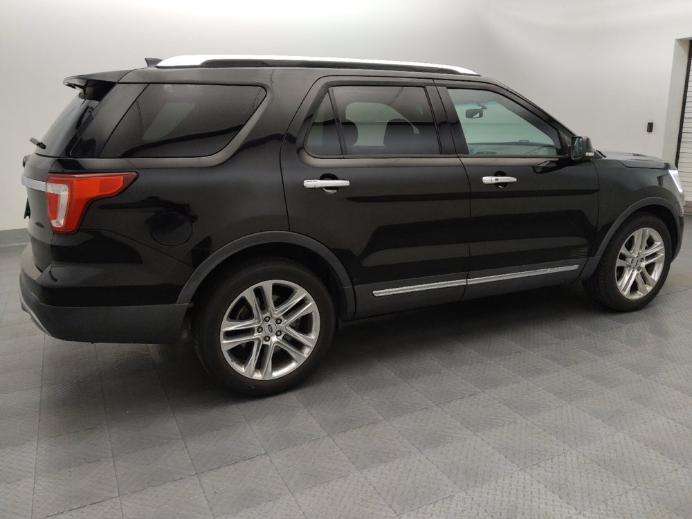 Used 2016 Ford Explorer Limited FWD image 10