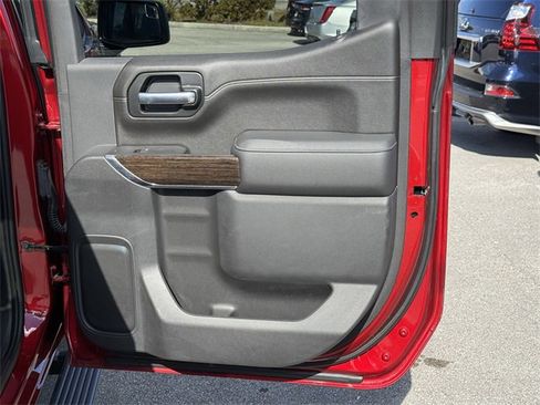 Used 2021 GMC Sierra 1500 Elevation image 36