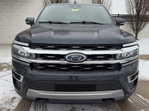 Used 2024 Ford Expedition Max Limited image 8