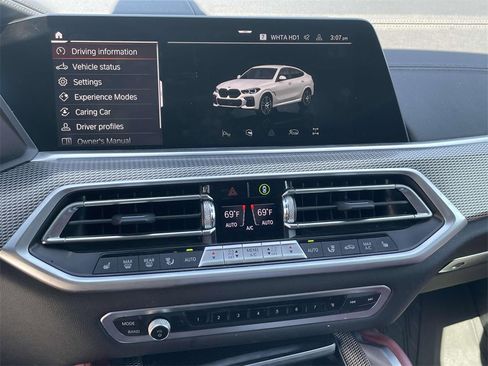 Used 2022 BMW X6 xDrive40i w/ Executive Package image 27