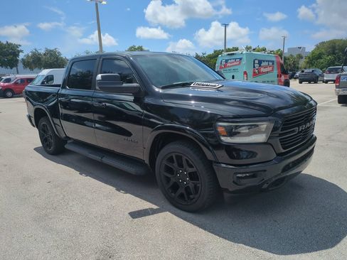 Used 2022 RAM 1500 Laramie AWD/4WD image 2