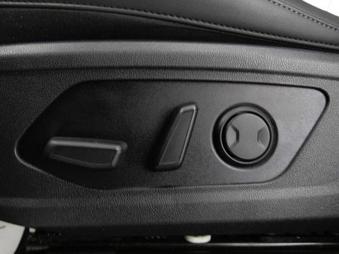 Used 2022 Kia Sorento SX FWD image 23