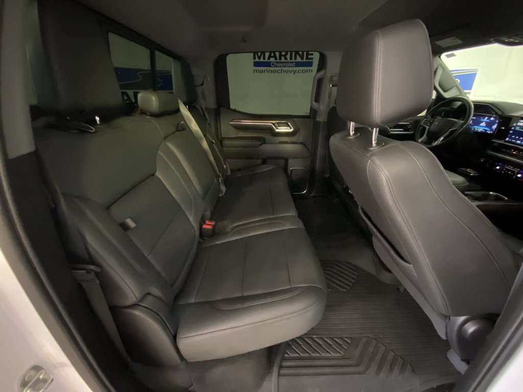 Used 2022 Chevrolet Silverado 1500 RST w/ All Star Edition Plus AWD/4WD image 33