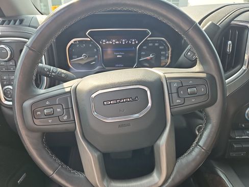 Used 2021 GMC Sierra 1500 Denali AWD/4WD image 10