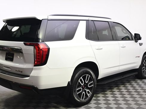 Used 2021 GMC Yukon AT4 w/ Rear Media and Nav Package AWD/4WD image 7