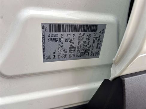 Certified 2023 Nissan Rogue SL image 33