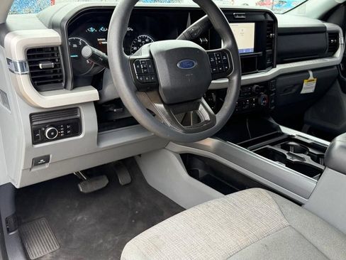 Used 2025 Ford F250 XLT w/ FX4 Off-Road Package AWD/4WD image 12