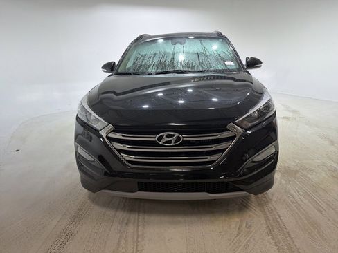 Used 2017 Hyundai Tucson Limited w/ Limited Ultimate Package 03 image 3