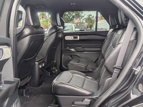 Used 2020 Ford Explorer ST w/ Premium Technology Package AWD/4WD image 12