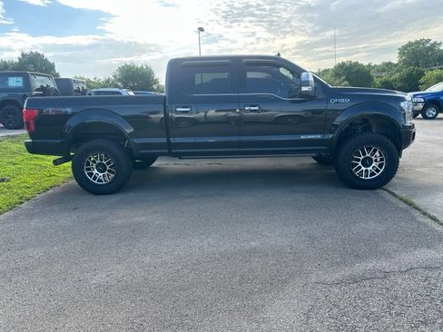 Used 2018 Ford F150 Platinum AWD/4WD image 3