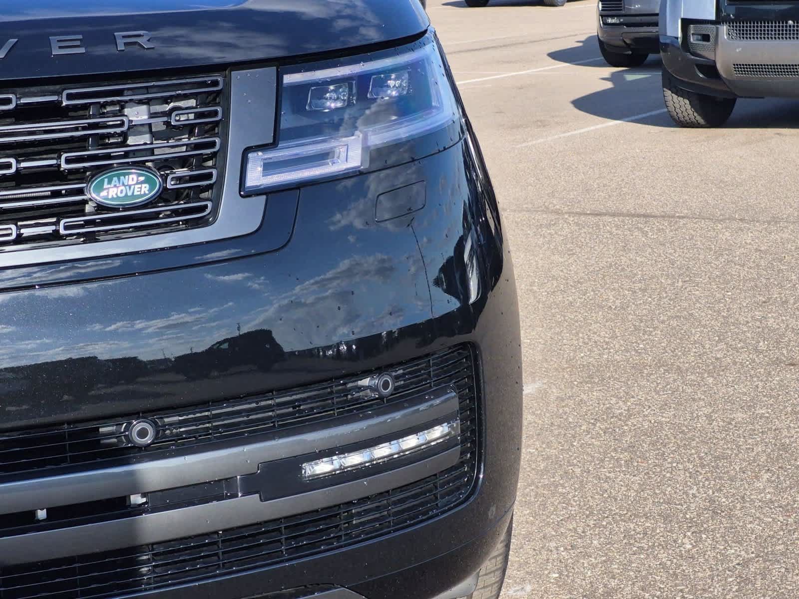 New 2027 Land Rover Range Rover SE AWD/4WD image 9