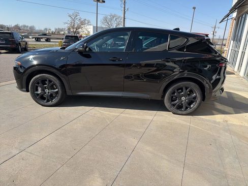 Used 2024 Dodge Hornet R/T w/ R/T Blacktop Package image 7