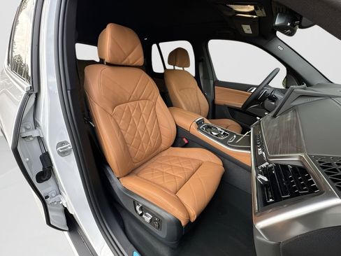 New 2026 BMW X5 xDrive50e w/ Premium Package image 29