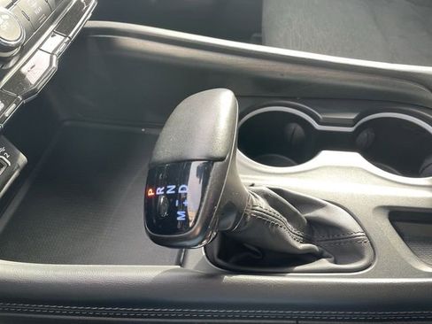 Used 2024 Dodge Durango SXT w/ 3rd Row Seating Group image 19