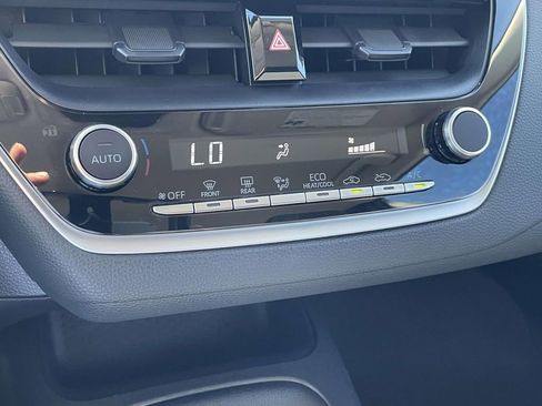 Used 2024 Toyota Corolla LE image 20