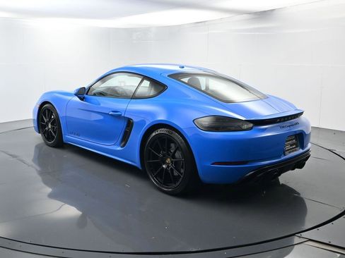 Used 2025 Porsche 718 Cayman GT4 image 3