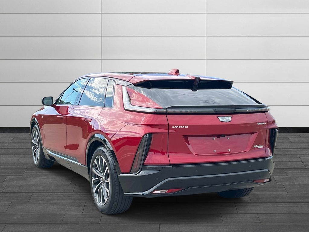 Certified 2024 Cadillac Lyriq Sport AWD/4WD image 3