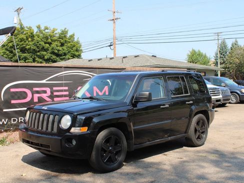 Used 2007 Jeep Patriot Sport FWD image 1