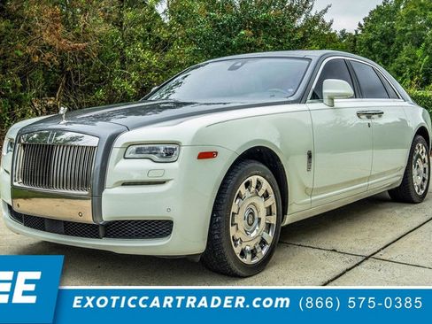 Used 2015 Rolls-Royce Ghost image 1
