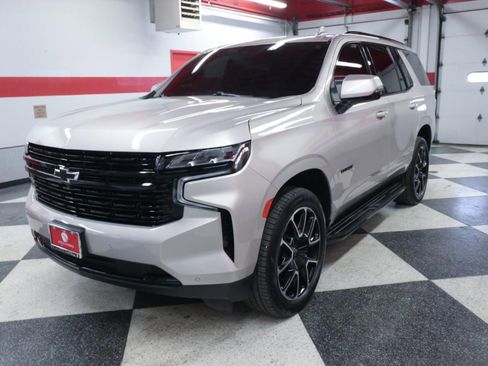 Used 2024 Chevrolet Tahoe RST w/ Luxury Package image 5