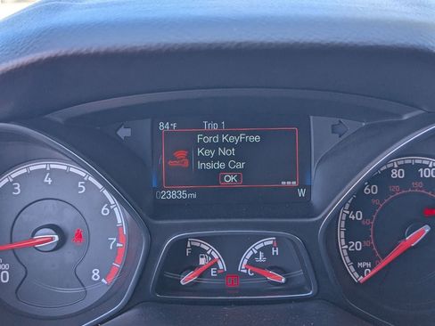 Used 2018 Ford Focus ST w/ Equipment Group 402A FWD image 28