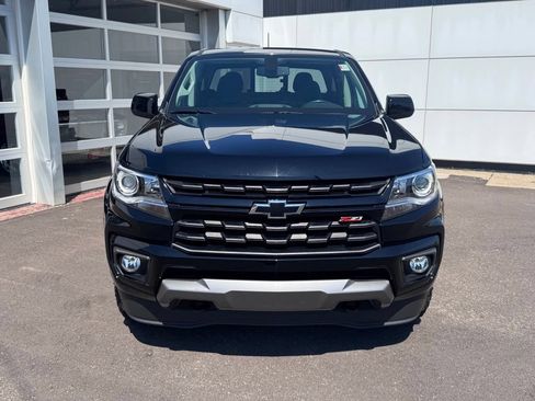 Used 2021 Chevrolet Colorado Z71 w/ Z71 Midnight Edition AWD/4WD image 8