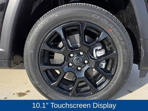 New 2026 Jeep Compass Latitude image 12