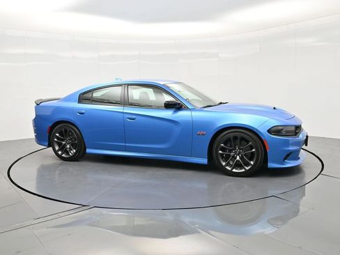 Used 2023 Dodge Charger Scat Pack w/ Harman/Kardon Audio Group image 5