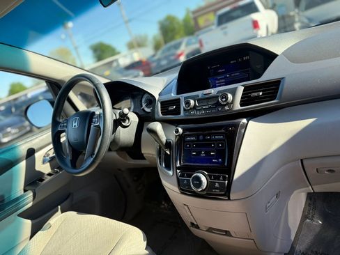 Used 2016 Honda Odyssey EX image 45