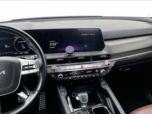 Used 2024 Kia Telluride SX image 9