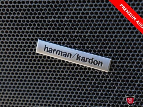 Used 2023 Subaru Forester Touring image 11