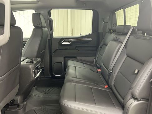 Used 2023 Chevrolet Silverado 1500 LTZ w/ Technology Package AWD/4WD image 24
