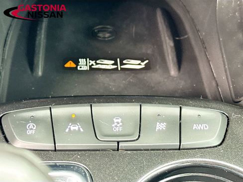 Used 2023 Chevrolet TrailBlazer ACTIV w/ Sun and Liftgate Package image 26