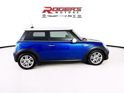 Used 2013 MINI Cooper S FWD image 9