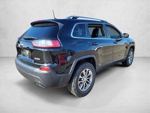 Used 2019 Jeep Cherokee Latitude Plus w/ Comfort/Convenience Group image 5