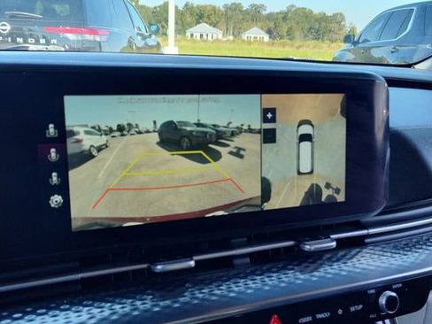 Used 2022 Kia Carnival SX Prestige image 34