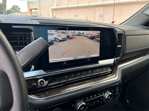 Certified 2023 GMC Sierra 1500 SLE w/ X31 Off-Road Package image 28